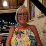 Liz Conn - @lizconn1101 - Instagram