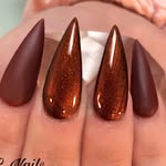 Liz Conner - @lizconnernails - Instagram