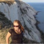 Liz Crowe - @lizcrowe82 - Instagram