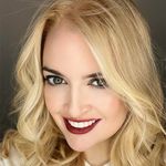 Liz Crowe - @lizcrowenyc - Instagram