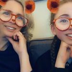 Liz Currie - @liz.currie.961 - Instagram