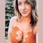 Liz Currie - @pretti.in.ink - Instagram