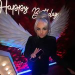 Liz Daly - @lizdalyxx - Instagram