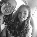 Liz Dempsey - @lizzyyy_d22 - Instagram