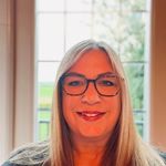 Liz Downing - @downing206 - Instagram