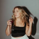 Liz Dyer - @alezabath - Instagram
