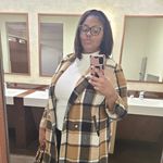 Liz Everett - @sweetliz90 - Instagram