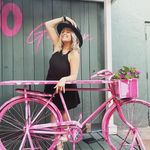 Liz Flint - @lizzzz_flint - Instagram