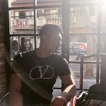 Liz Hardy - @pascal.coilly - Instagram