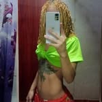Liz Herrera - @lizherrera2002 - Instagram