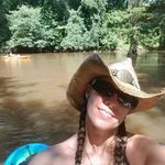 Liz Holley - @liz_holley81 - Instagram