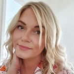 Liz Holmes - @lizholmes - Instagram
