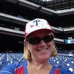 Liz Lux-jamison - @luxjamison - Instagram