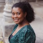 Liz Montague - @lizatlarge - Instagram