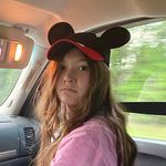 Elizabeth LeDuc - @lizzard_breath0 - Instagram