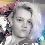 liz lyon - @lizbbe1 - Instagram