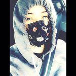 Liz Meade - @liveshadows.creepinn - Instagram
