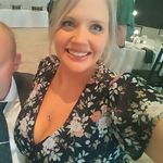 Liz Rowell - @lizzr18 - Instagram
