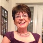 Liz Rowland - @hrh_queenie - Instagram