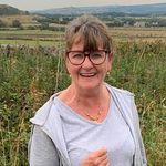 Liz Simmonds - @lizngraham - Instagram