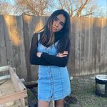 Liz Tello - @tello_liz - Instagram
