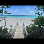 Liz Travis - @lizjtravis - Instagram