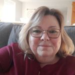 Liz Travis - @liz.travis.100 - Instagram