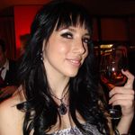 Lizzy_Wayne - @lizwayne13 - Instagram