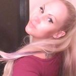 Liz Wiggins - @niceduckndago - Instagram