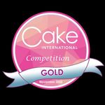 Liza Hall - @lizajanes_cake_designs - Instagram