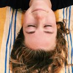 Liza Moore - @shake.that.hass - Instagram