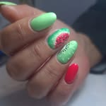 Lisa Norman - Nail Artist - @lisanorman_nailartist - Instagram