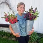 Lisa Patton| Kentucky Flowers & Freezer Beef - @red.barn.blooms - Instagram