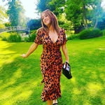Lisa payne - @bowelcancerjourney - Instagram