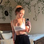 Elizabeth booth - @fernnsmusic_x - Instagram
