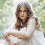 Elizabeth Snyder - @elizabethlsnyder - Instagram