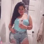 Lizbeth Velez - @lizbe_th191707 - Instagram
