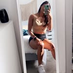 Elizabeth Wright - @elixxbethh - Instagram