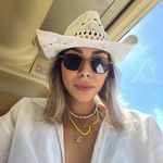 Lizzagonzalez - @lizzagonzalez - Instagram