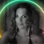 Lizzie Bingham - @lizziebing80 - Instagram