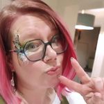 Lizzie J Booth - @mrslizziebooth - Instagram