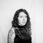 Lizzy Cohen - @theprayingartist - Instagram