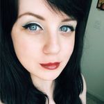 Lizzie Everett - @lizzangel115 - Instagram