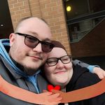 Lizzie Holmes - @bambam19980610 - Instagram
