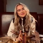 Lizzie - @lizziehowell__ - Instagram