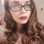 Lizzie Hunter - @lilhunter94 - Instagram