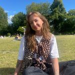 Lizzie - @lizzieknott - Instagram