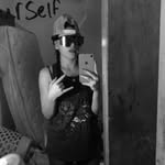 Elizabeth - @lizzi_erice - Instagram