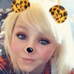 Lizzy Cross - @nillynelly29 - Instagram
