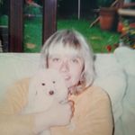 Lizzy Davies - @lizzy.davies.370 - Instagram